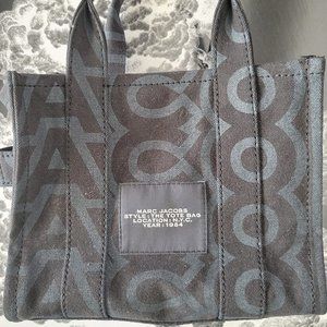 THE OUTLINE MONOGRAM SMALL TOTE BAG